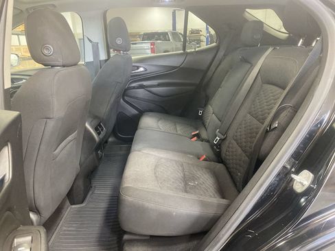 Used 2019 Chevrolet Equinox LT FWD image 33