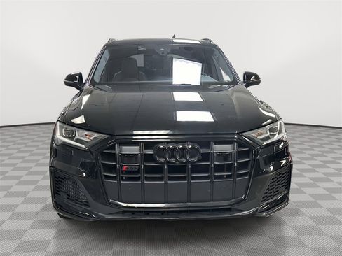 Used 2022 Audi SQ7 Premium Plus w/ SQ7 Black Optic Package image 7
