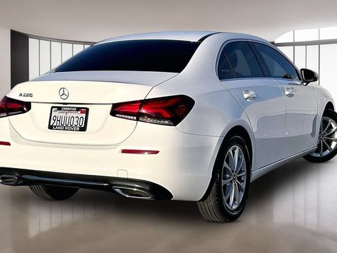 Used 2021 Mercedes-Benz A 220 image 6