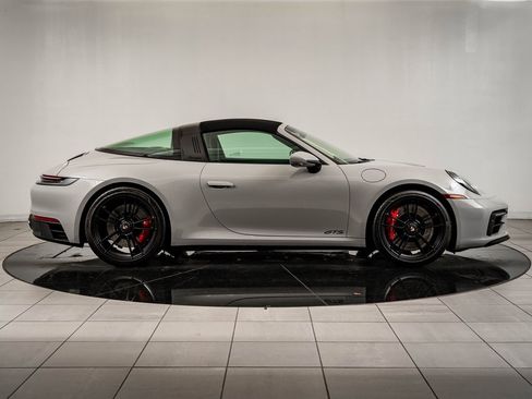 Certified 2022 Porsche 911 Targa 4 GTS image 9