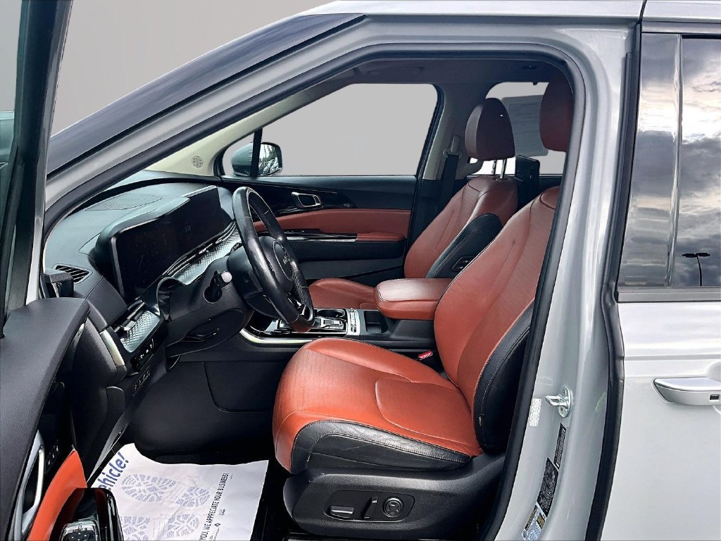 Used 2022 Kia Carnival SX Prestige FWD image 25