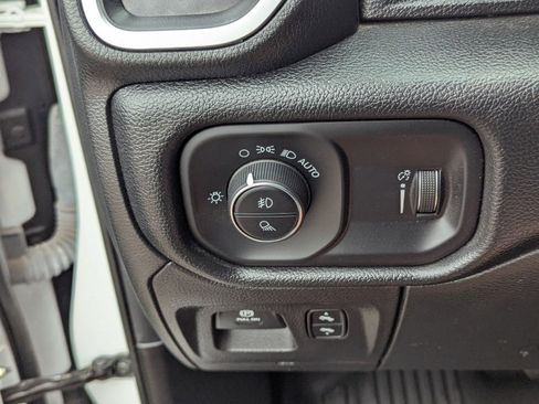 Used 2022 RAM 1500 Big Horn w/ Trailer Tow Group image 32