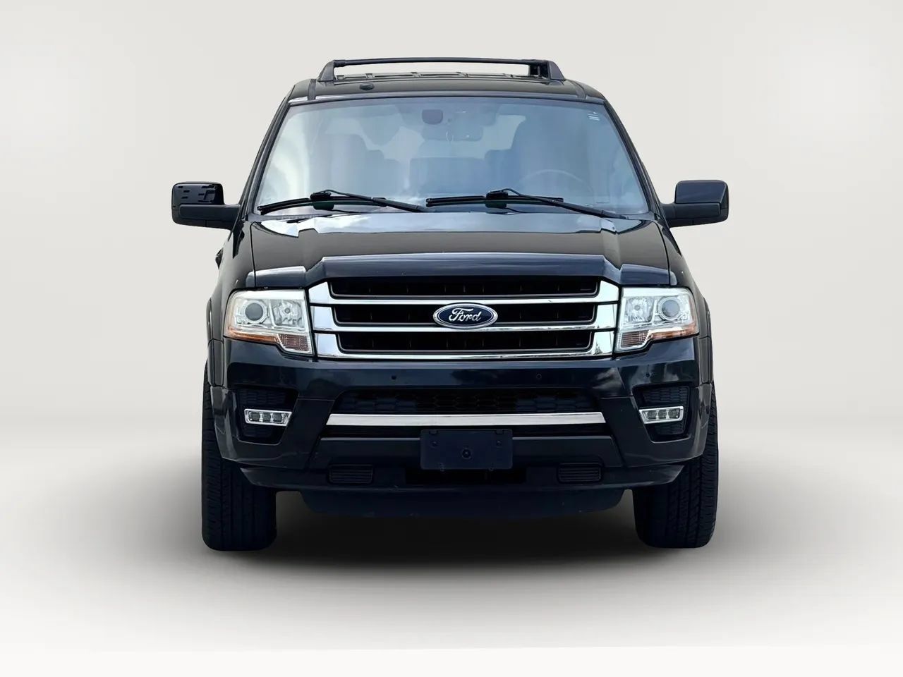 Used 2015 Ford Expedition Limited w/ Equipment Group 301A RWD image 3