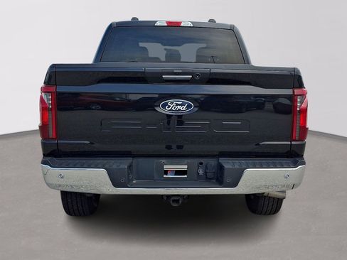 Certified 2024 Ford F150 XLT w/ Mobile Office Package image 5