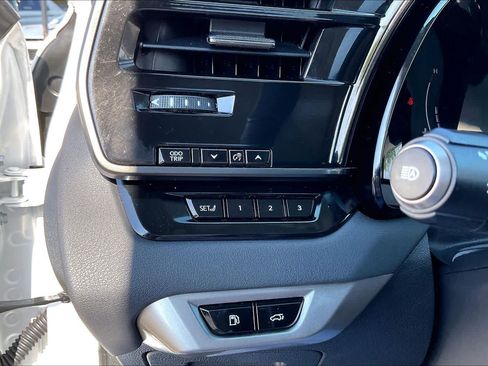 Used 2023 Lexus RX 350 FWD w/ Cold Area Package image 33