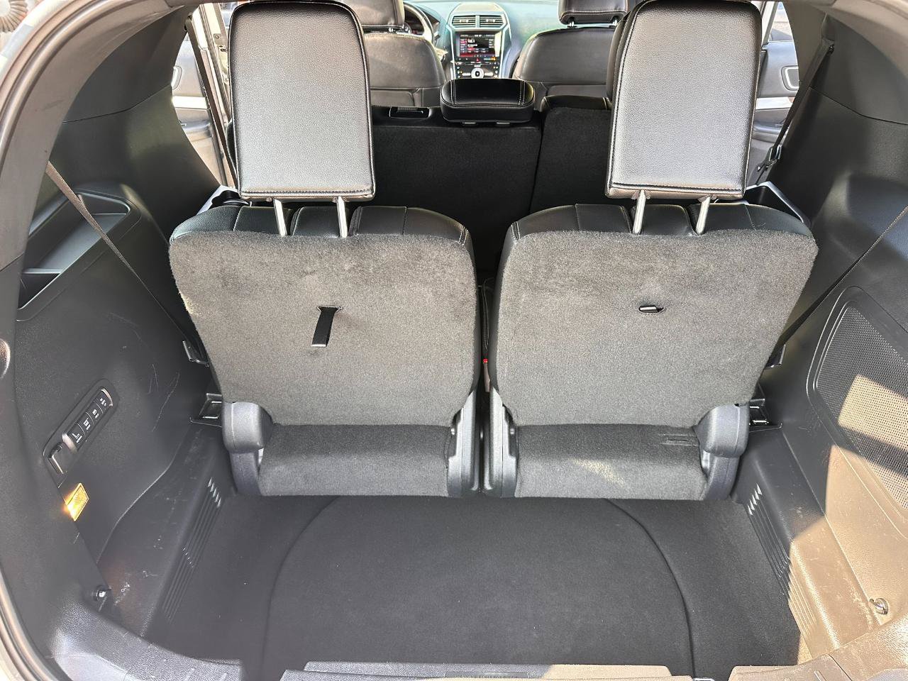 Used 2016 Ford Explorer Limited FWD image 20