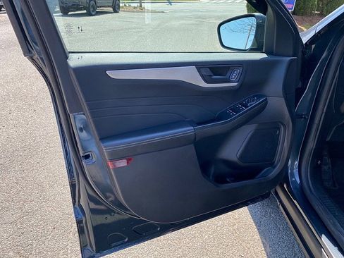 Certified 2022 Ford Escape SE AWD/4WD image 22