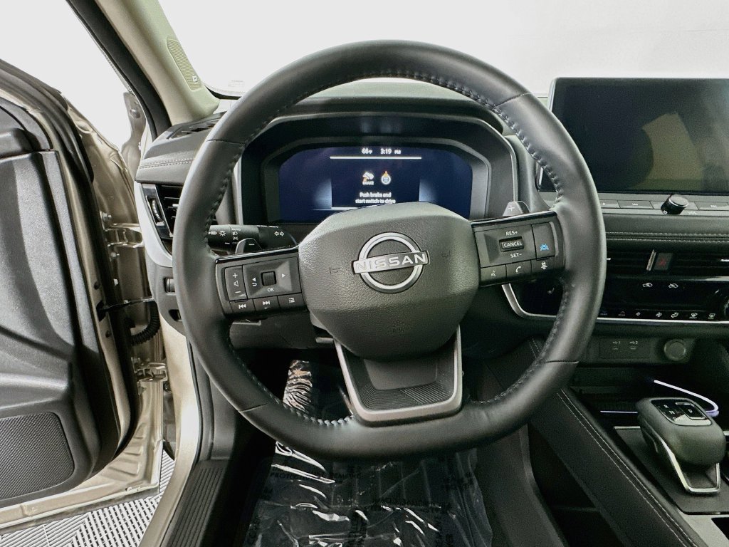 Certified 2026 Nissan Rogue Platinum w/ Platinum Premium Package AWD/4WD image 16