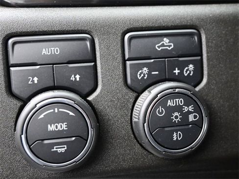 Used 2023 Chevrolet Silverado 1500 RST w/ Redline Edition image 13