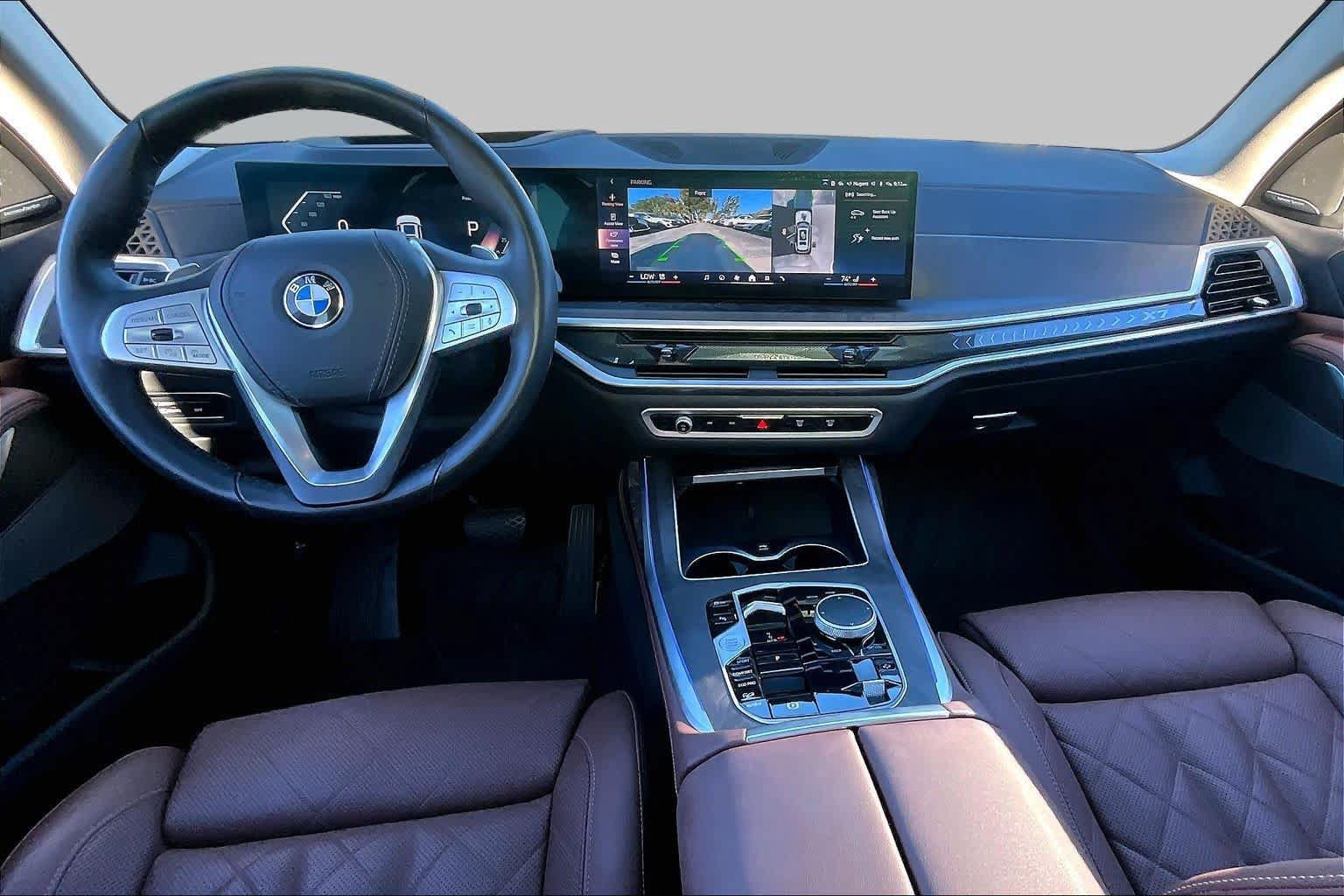 Used 2025 BMW X7 xDrive40i w/ Premium Package AWD/4WD image 16