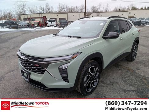 Used 2024 Chevrolet Trax RS w/ Driver Confidence Package image 7