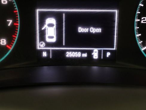 Used 2023 Chevrolet Malibu LT FWD image 38