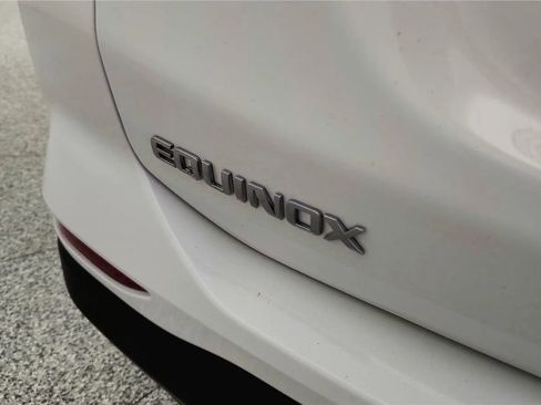 Used 2024 Chevrolet Equinox LT image 17