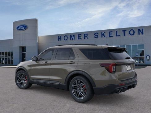 New 2026 Ford Explorer ST image 4