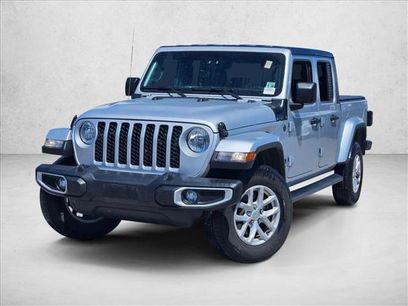 Used 2023 Jeep Gladiator Sport