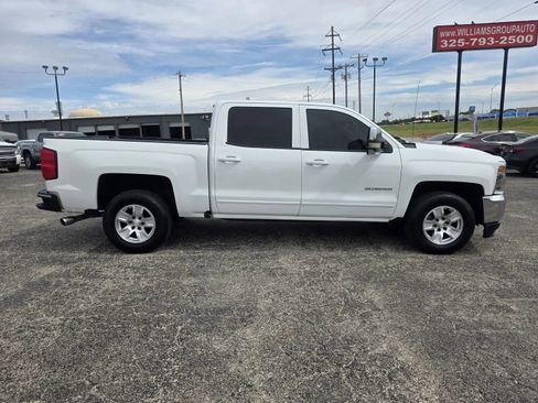Used 2018 Chevrolet Silverado 1500 LT w/ All Star Edition RWD image 8