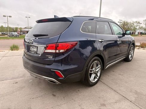 Used 2017 Hyundai Santa Fe Limited FWD image 8