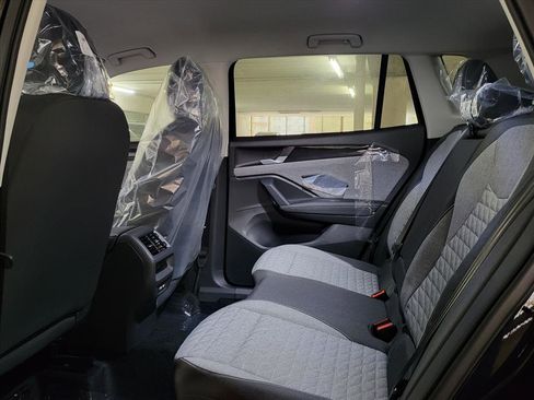 New 2026 Volkswagen Tiguan S image 12