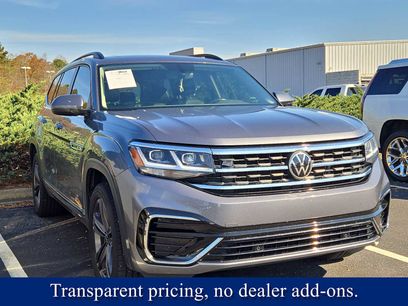 Used 2021 Volkswagen Atlas SE w/ Panoramic Sunroof Package