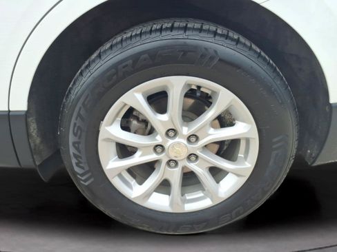 Used 2018 Chevrolet Equinox LS FWD image 10