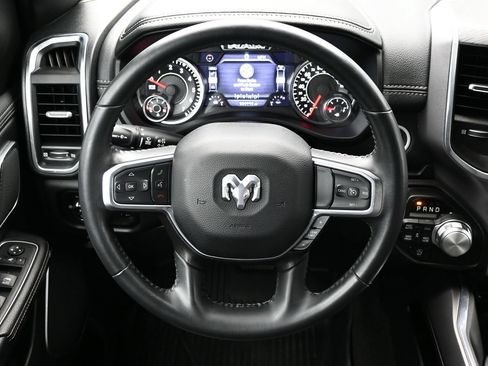 Used 2023 RAM 1500 Laramie AWD/4WD image 15