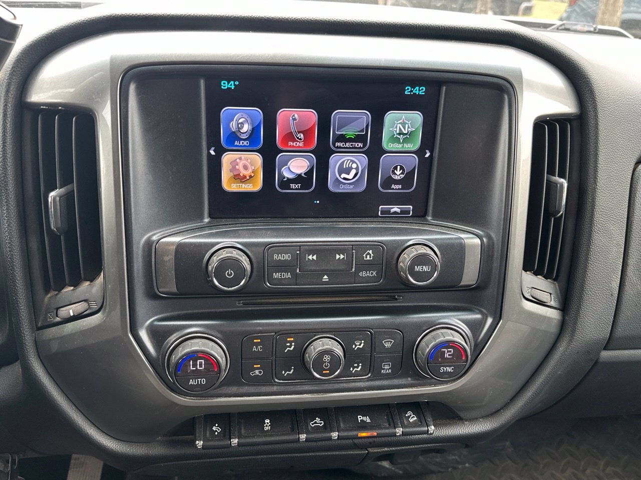 Used 2018 Chevrolet Silverado 1500 LT w/ Texas Edition AWD/4WD image 19
