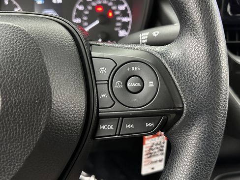 Used 2024 Toyota Corolla LE image 18