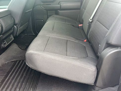 Used 2022 Chevrolet Silverado 2500 Custom w/ Custom Convenience Package image 21