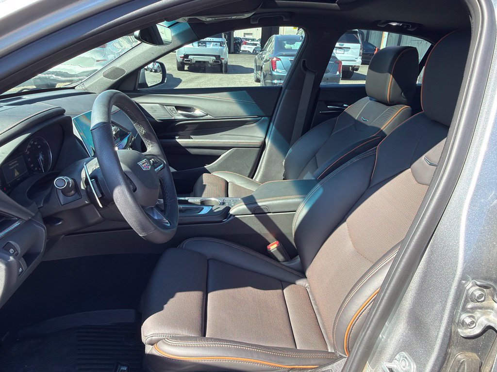 Used 2025 Cadillac CT4 Sport w/ Climate Package RWD image 13