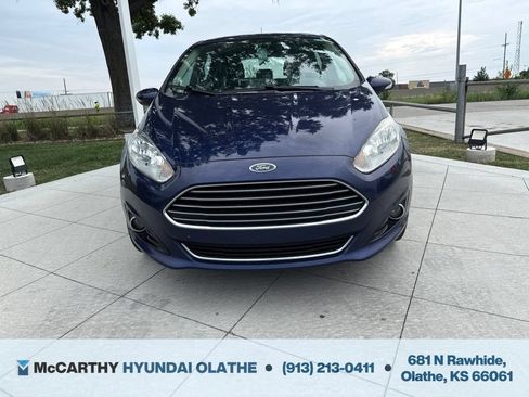 Used 2016 Ford Fiesta Titanium FWD image 3