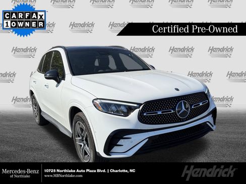 Used 2025 Mercedes-Benz GLC 300 4MATIC image 1