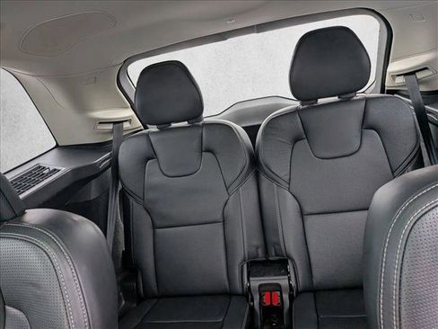 Used 2020 Volvo XC90 T6 Inscription w/ Protection Package Premier image 19