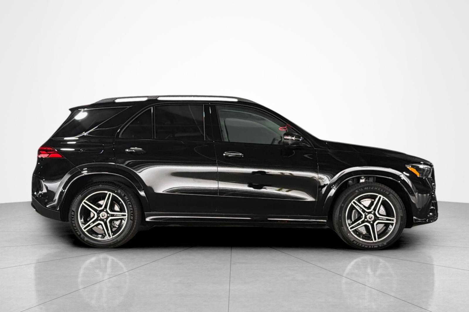 New 2026 Mercedes-Benz GLE 450 4MATIC image 6