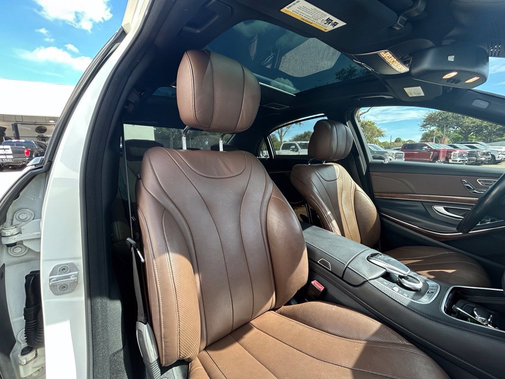 Used 2015 Mercedes-Benz S 550 Sedan image 25