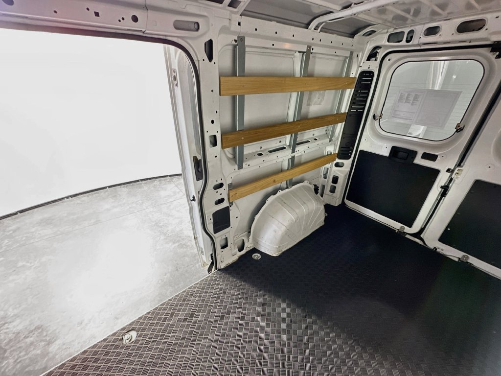 Used 2025 RAM ProMaster 2500 w/ U-Haul Equipment Group FWD image 12