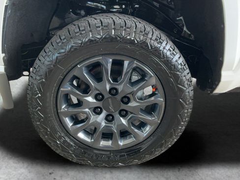 Used 2026 Toyota Tacoma SR AWD/4WD image 26