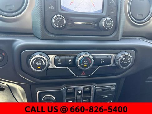 Used 2019 Jeep Wrangler Unlimited Sport S AWD/4WD image 18