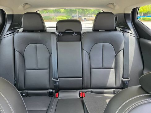 Used 2026 Volvo XC40 B5 Plus AWD/4WD image 26