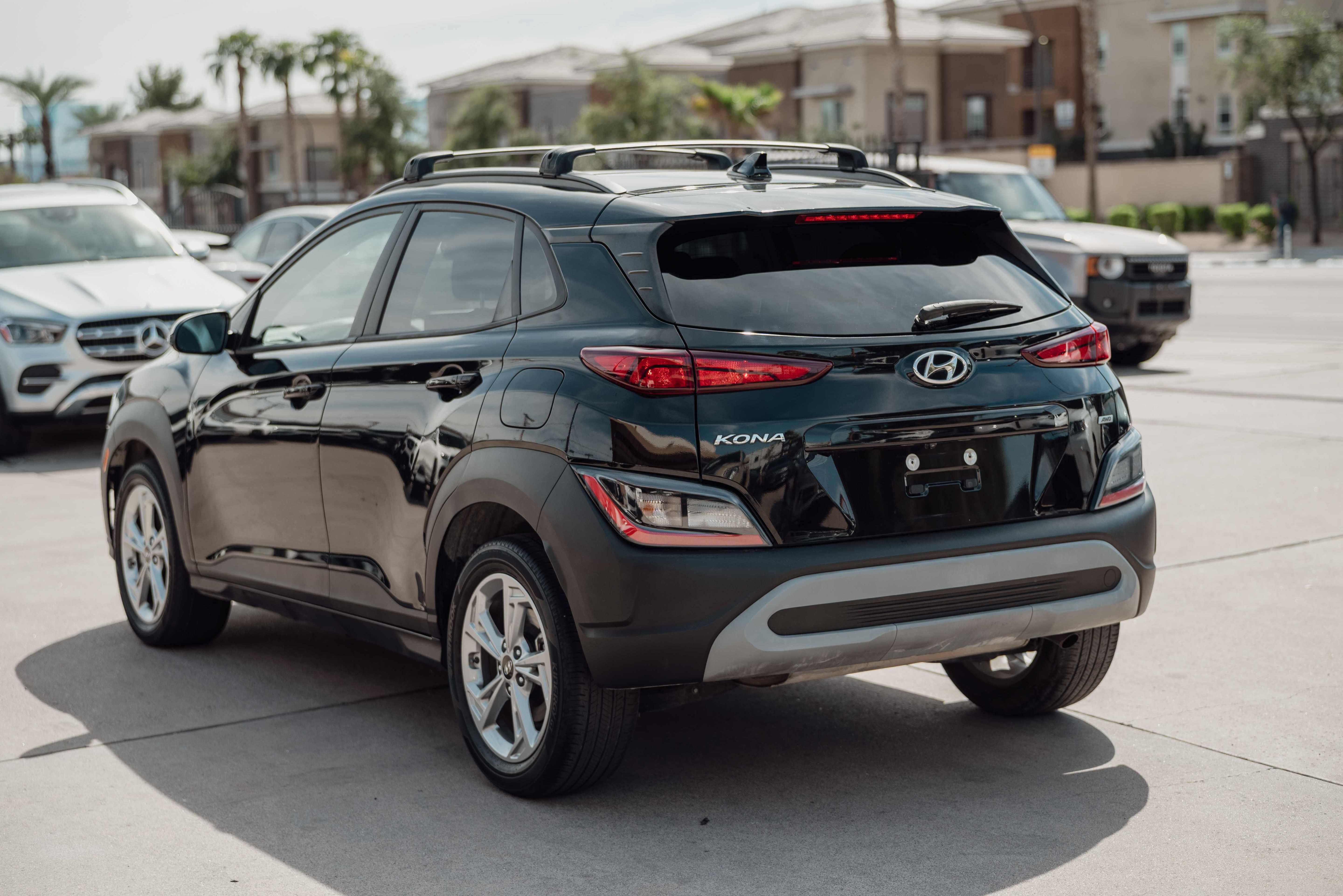 Used 2022 Hyundai Kona SEL AWD/4WD image 4