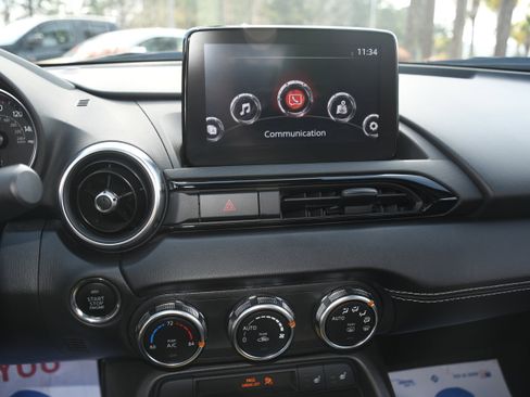 Used 2023 MAZDA MX-5 Miata Grand Touring w/ Weather Package image 17