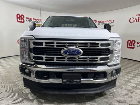 Used 2024 Ford F250 XLT w/ FX4 Off-Road Package AWD/4WD image 2