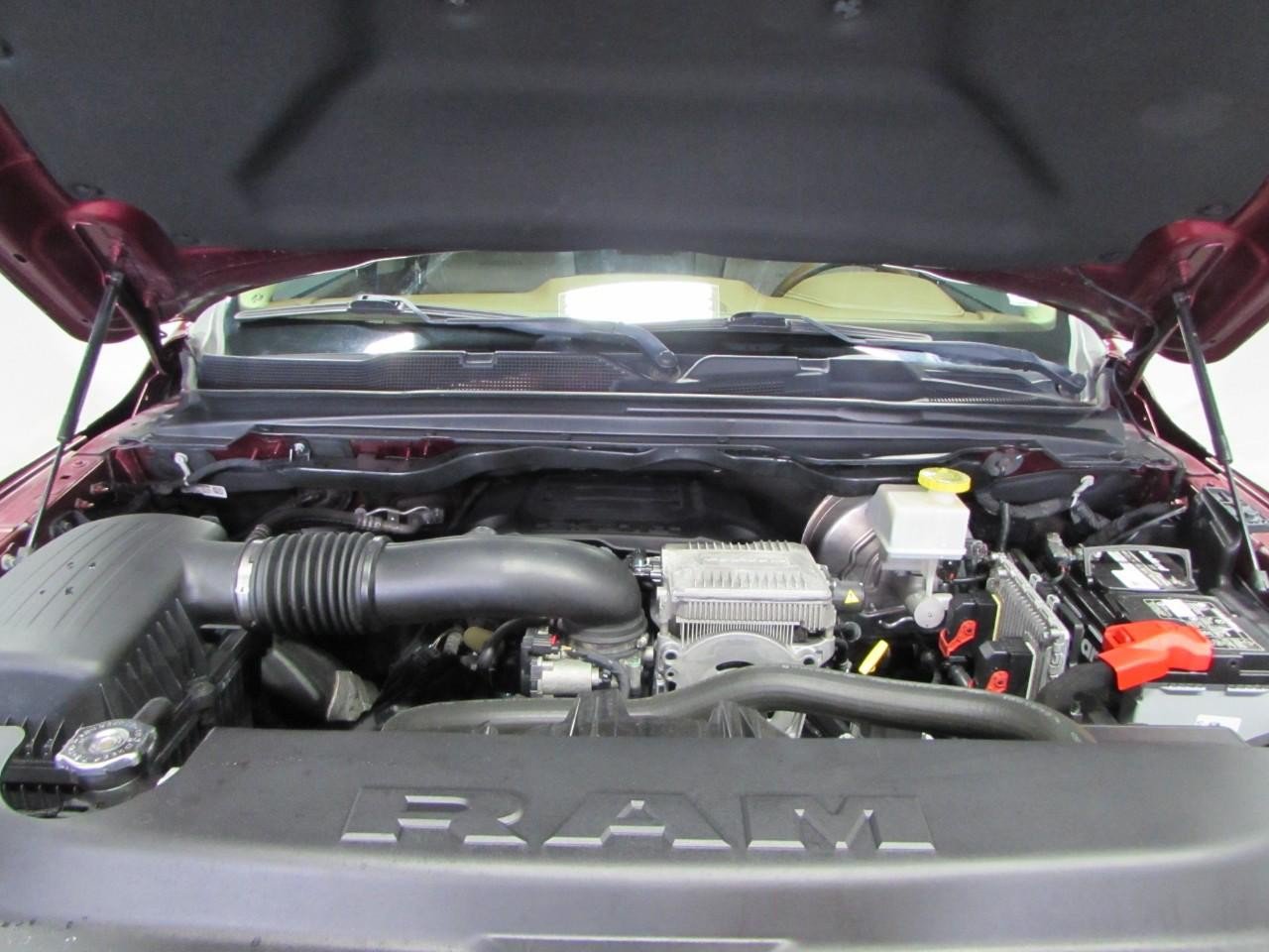 Used 2021 RAM 1500 Laramie AWD/4WD image 10