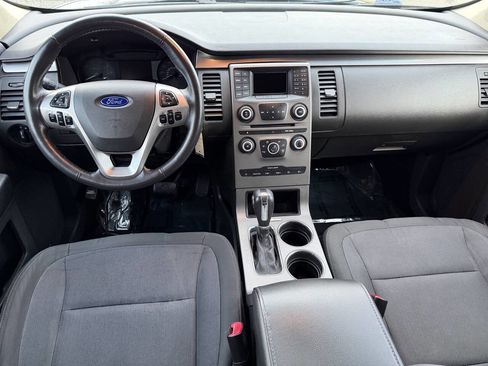 Used 2014 Ford Flex SE FWD image 17