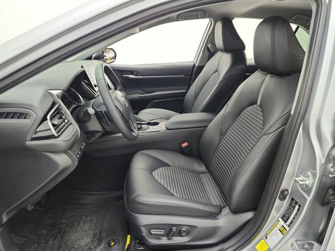 Used 2024 Toyota Camry SE w/ Convenience Package FWD image 15