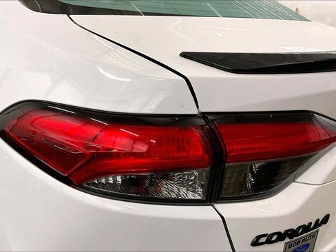 Used 2022 Toyota Corolla XSE image 28