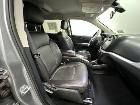Used 2018 Dodge Journey GT FWD image 25
