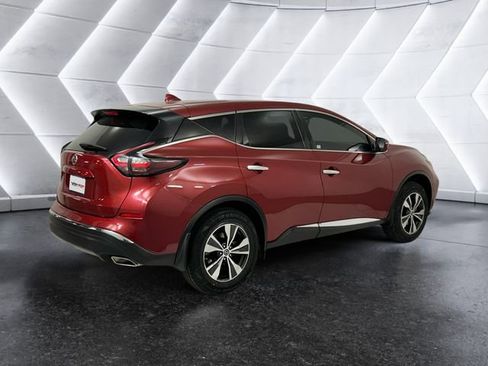 Used 2019 Nissan Murano S image 4