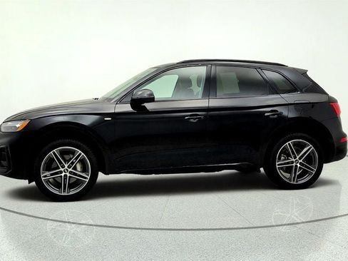 Used 2023 Audi Q5 e Premium Plus w/ Premium Plus Package AWD/4WD image 8