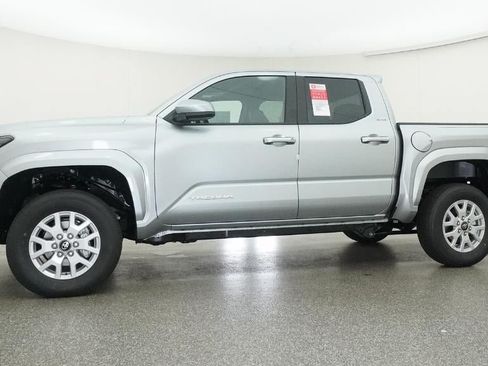 New 2026 Toyota Tacoma SR5 AWD/4WD image 18