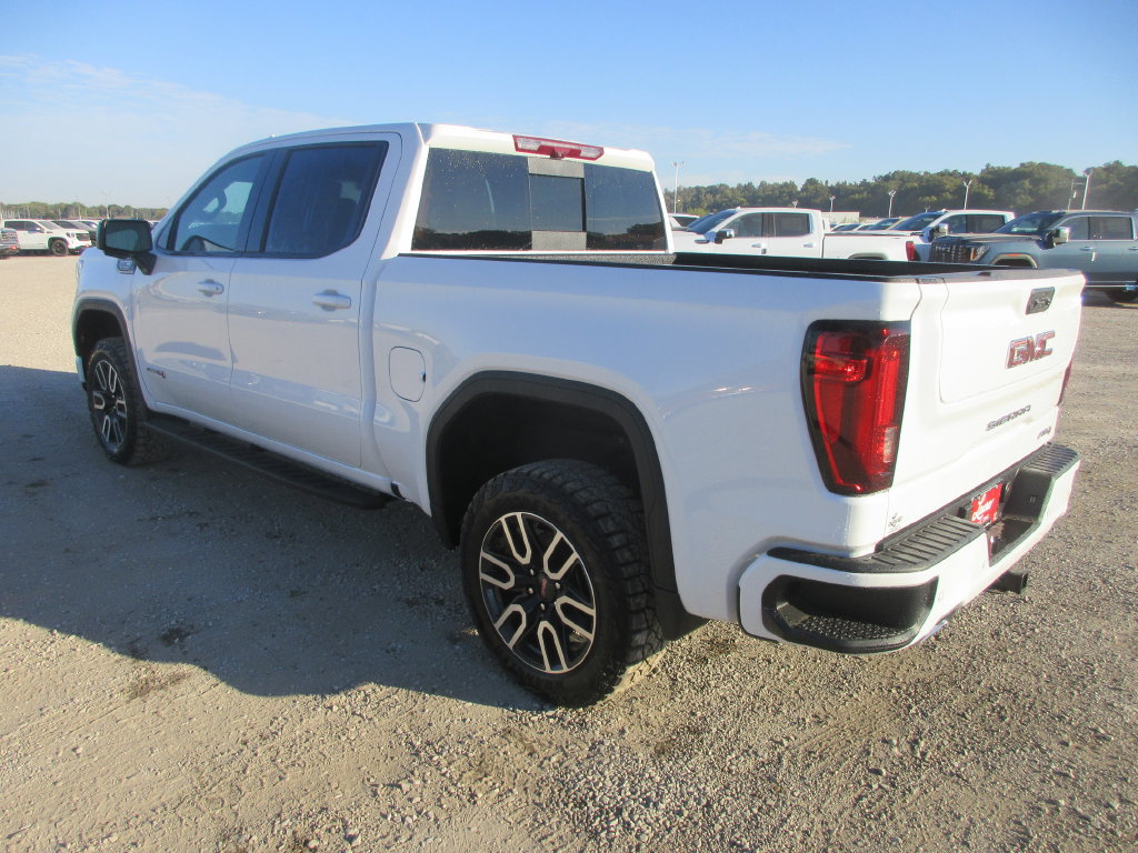 New 2026 GMC Sierra 1500 AT4 w/ AT4 Premium Package AWD/4WD image 10